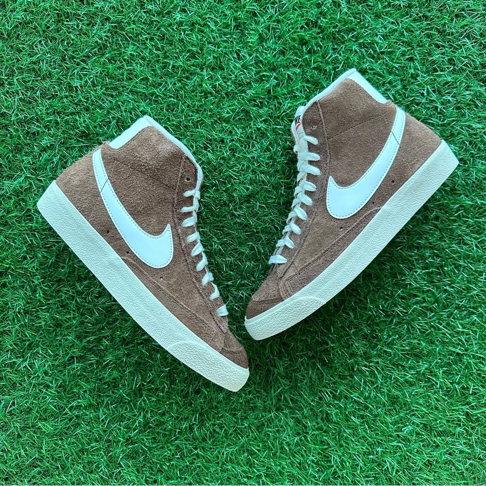 Nike Blazer Mid ‘77 Vintage Cacao Wow / Coconut Milk - Picture 4 of 8